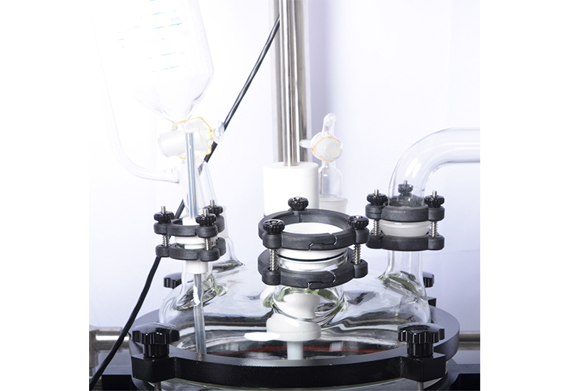 Pilot Scale Glassware Reactor